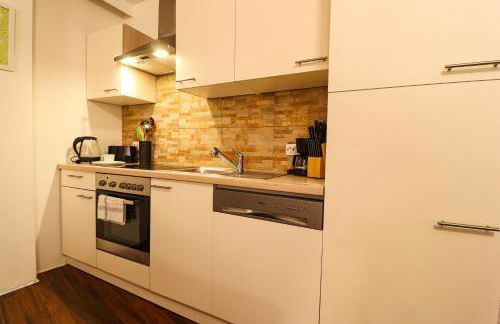 Großes, vollausgestattes Apartment für 5 Personen mit WLAN, vollausgestatteter Küche, Waschmaschine und Trockner - Foto 4