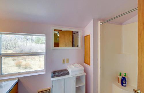 Pet-Friendly Victor Home with Fire Pit and Large Yard! - Foto 18