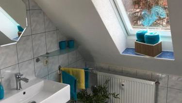 Liebevoll eingerichtete Ferienwohnung im DG - Foto 5