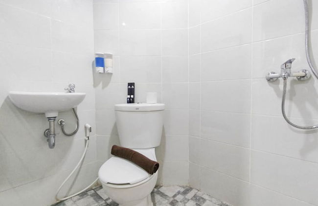 Minimalist And Homey Studio At Amartha View Apartment - Foto 8