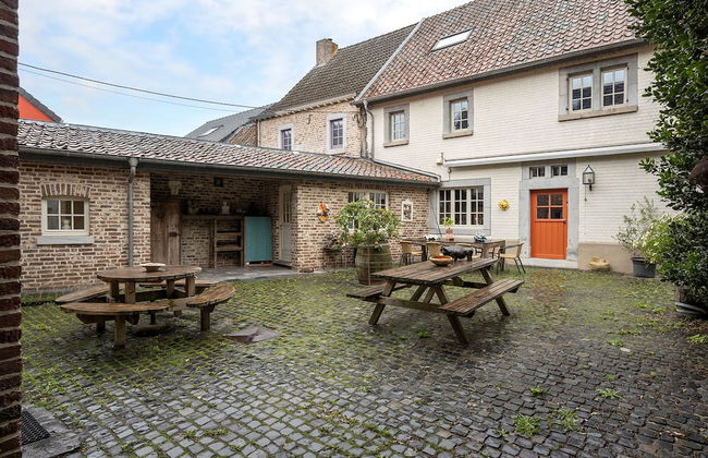 Lovely Apartment in Voeren - Photo 2