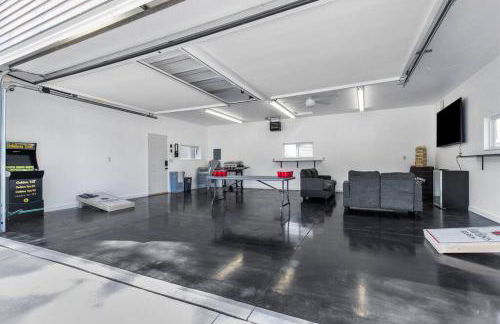 Stadium District walking distance, Tailgate Garage - Foto 7