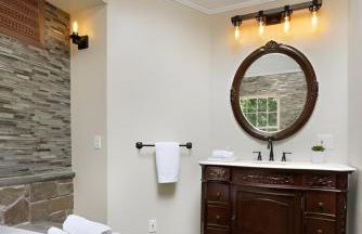 Nature Getaway Charming Villa Near Trails & Parks - Foto 26