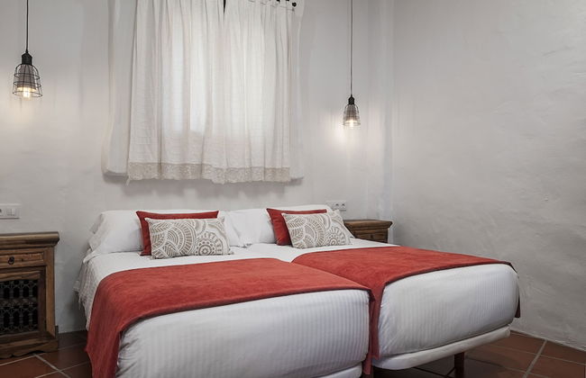 Habitaciones y Apartamentos en el centro La Jábega by Conil Home - Photo 33