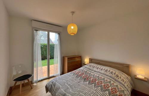 La Libellule, Maison de 3 chambres, proche du centre ville et à 8 min des plages - Foto 5