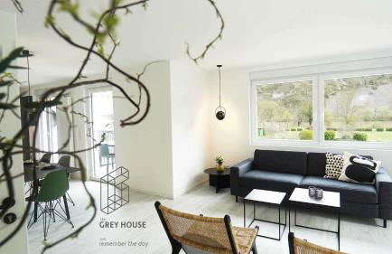 The Grey House - Foto 20