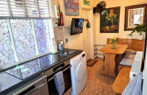 Centrally located in Canterbury with two bedrooms and a sofa bed - Foto 7