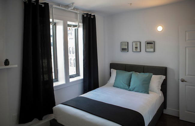 Cameo Hotel and Suites - Photo 41