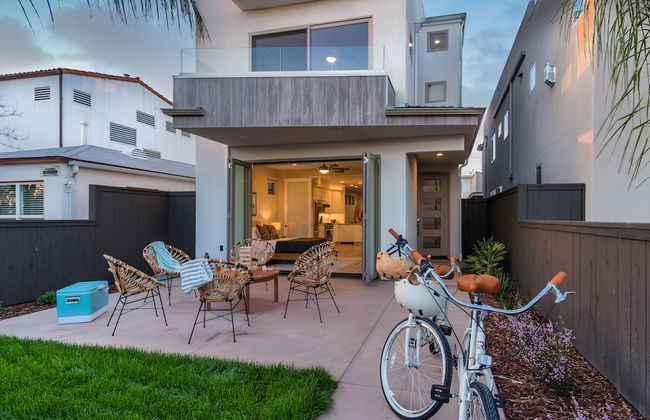 Skyline By Avantstay Modern Beach Retreat w/ Spacious Patio & Rooftop Views - Photo 37