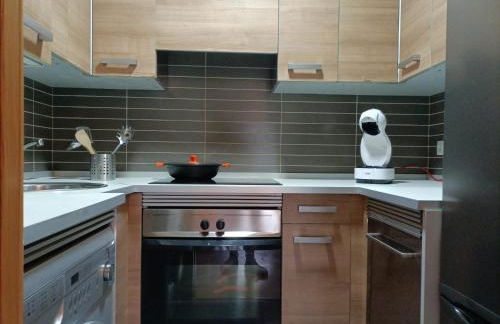 Relájate en Ramales de la Victoria, apartamento con piscina y parking - Foto 14