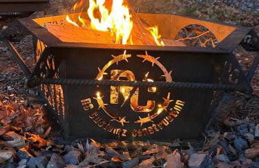 The Knotty Pine Cabin at Cabins of Wolf Pen Gap - Foto 11