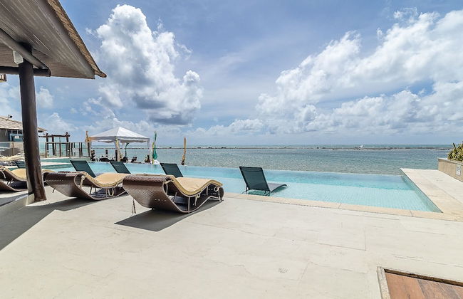 Apto Beira Mar com Vista e Pé na Areia - Foto 41