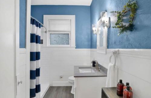 Charming Midtown Apt - Hannon Hideaway Unit C - Photo 9