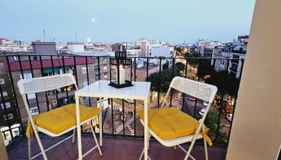 Premium refurbished apartment in Barcelona city center - Foto 2