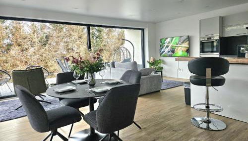 Stilvolle Wohnung mit Blick und Selbst-Check-in - Foto 2