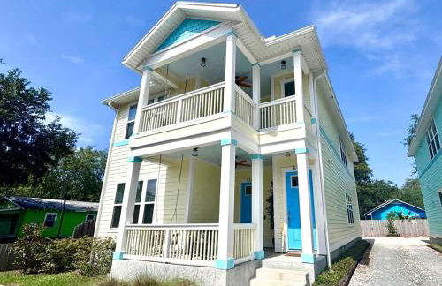 The Harmony Suite Near UF Shands & Downtown - Photo 1