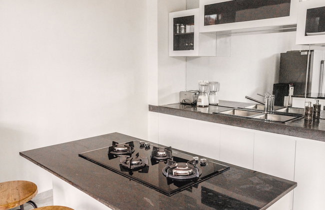 AB Villa & Apartments - Photo 15