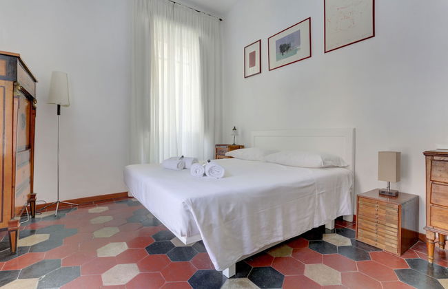 Charming Colosseum - Photo 13