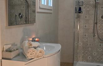 Grigio Perla Panigale, villetta con giardino, 3 camere, parcheggio privato fino 3 posti auto - Un oasi di tranquillità - Vicina all'Aeroporto, Unipol Arena e Fiera - Photo 58