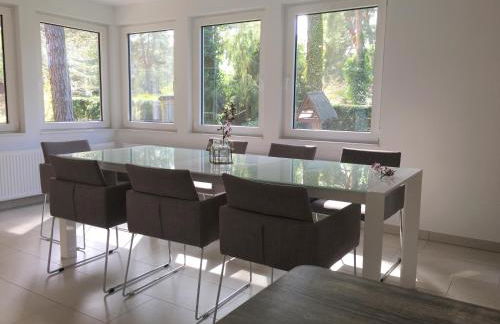 KOMPLETTES FERIENHAUS POTSDAM BERLIN GÄSTEHAUS IN SEENÄHE 95qm2 MONTEURZIMMER - Foto 3