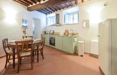 Beautiful Apartment In Cortona With Swimming Pool - Foto 22