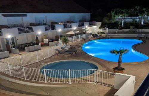 RÉSID'AZUR APPARTEMENT T2-PMR- Piscine privée - Foto 3