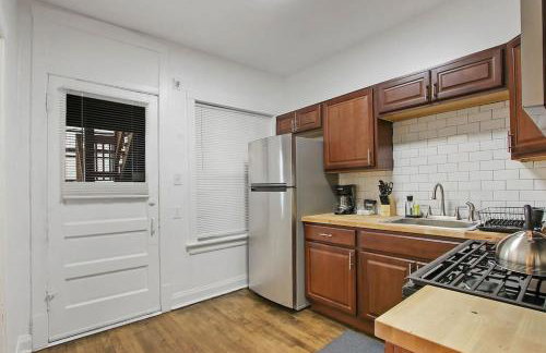 Chic & Fully Furnished 2BR Apartment - Roscoe 1 - Foto 5