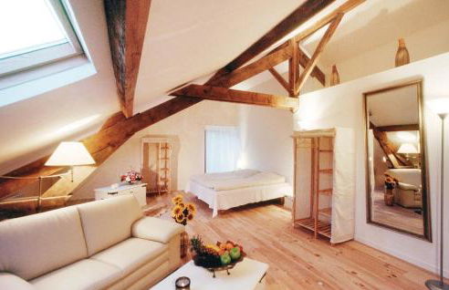 7 Bedroom Stunning Home In Ardentes - Foto 9