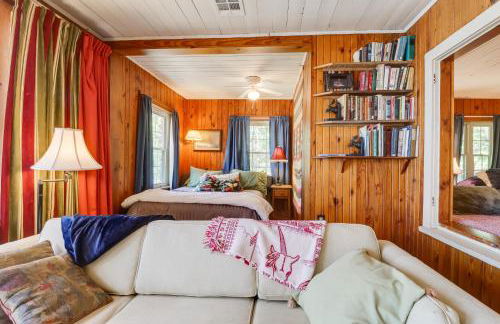 Swim Dock and Views Lakefront Afton Vacation Rental - Foto 15