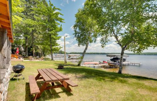 South Twin Lake Cabin with Seasonal Dock and Slip! - Foto 10