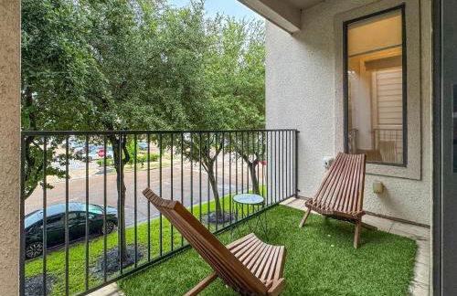 Near Midtown Downtown Games WiFi Balcony Pets - Foto 5