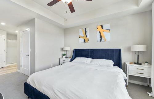 Designer Apt with Jacuzzi, Pool & Mountain Views - Foto 21