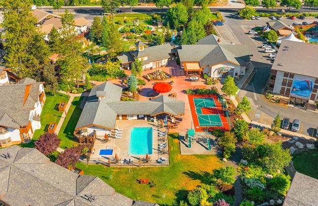 Dasha's Snowboard Track - Icicle Village - Foto 20