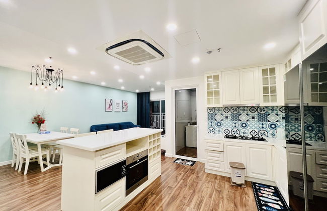 Sunrise City Apartment - Photo 69