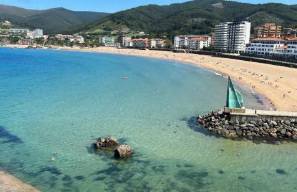 Acogedor apartamento con vistas al mar - Foto 1