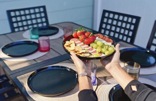 Spacious Modern Farmhouse w/ Private Patio & BBQ! - Foto 65