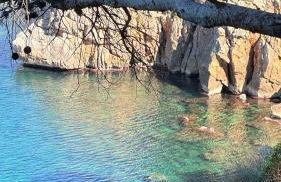 CAN ROMY APPARTEMENT T2F À 20m de la plage de Cala Montgo - Foto 32