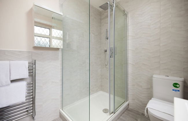 The Redbridge Sanctuary - Spacious 3bdr House With Garden - Foto 32