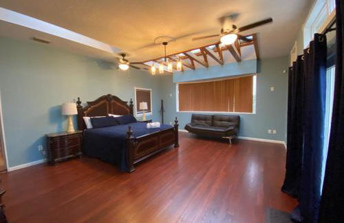 Castle, pvt pool, hot tub, beach, mini-golf, dock, fishing, ping pong - Foto 35