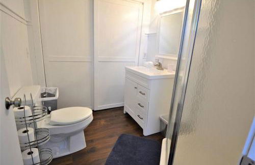 Remodeled, Grill, Outside Seating, Dock, Swimming - Photo 25