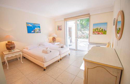 Charmante villa avec grande piscine au calme - Foto 23