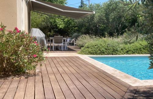 Villa récente avec piscine privée - Foto 2