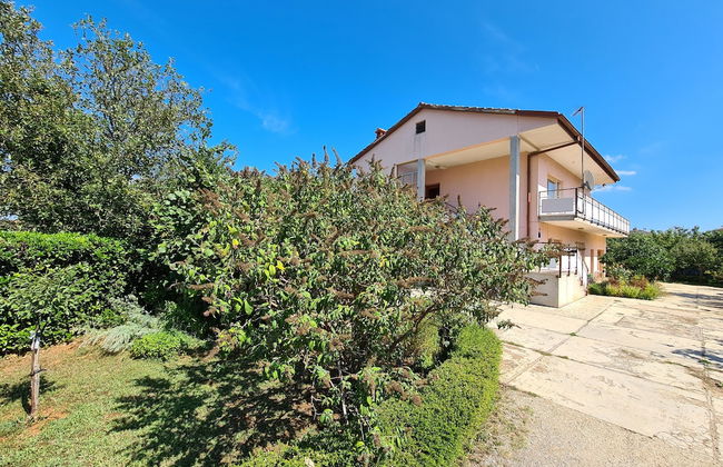 Apartment 930 - Photo 20