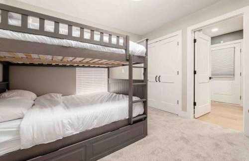 New Build, Downtown Views, next to NCH - Foto 39