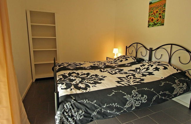 Lovely Farmhouse in Wijlre With Forest Nearby - Photo 4