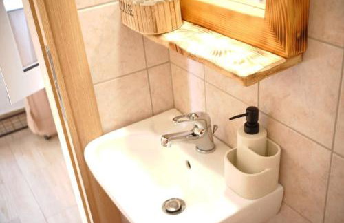 Παραδοσιακός Ξενώνας - Foto 13