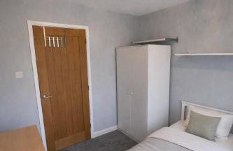 Modern 4-Bed House-Close Links to M5 & M6 - Foto 12