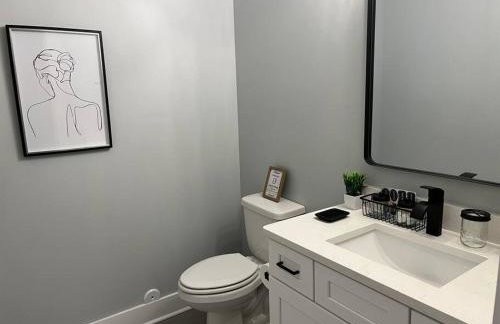 Brand New Luxury home 2022-Hot Tub-Pet Friendly - Foto 53