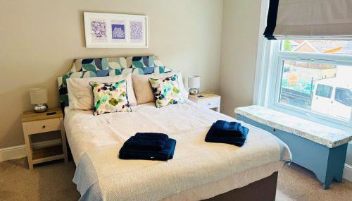 Brand New Cosy Cowes Cottage , 3 Bedroom, Sleeps 5 - Foto 4