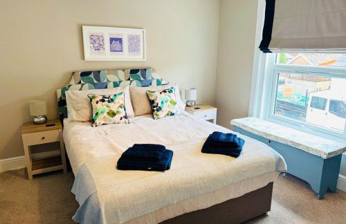 Brand New Cosy Cowes Cottage , 3 Bedroom, Sleeps 5 - Foto 4